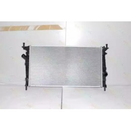 RADIATORIUS FORD FOCUS 04-/MAZDA 3 03-/VOLVO C30, C70 II, S40 II, V50