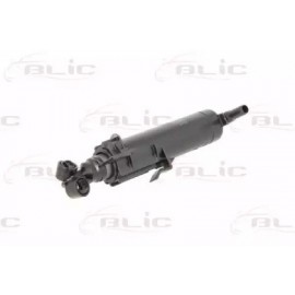ŽIBINTŲ APIPLOVIMO PURKŠTUKAS AUDI A5 10.11-07.16